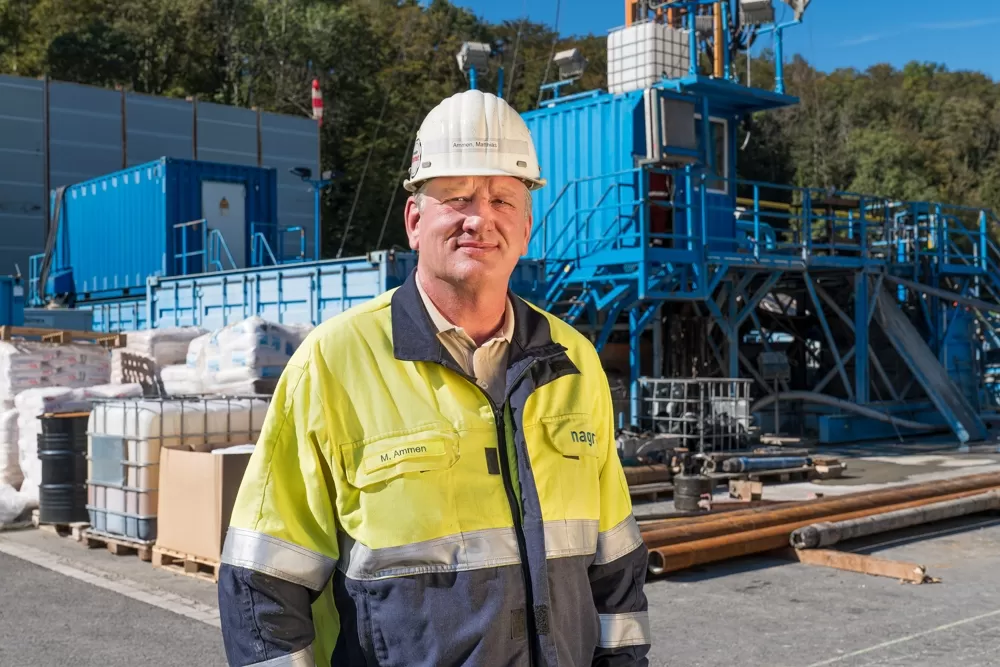 Matthias Ammen is head of safety at the drill sites as well as “Drilling Operations Manager”.